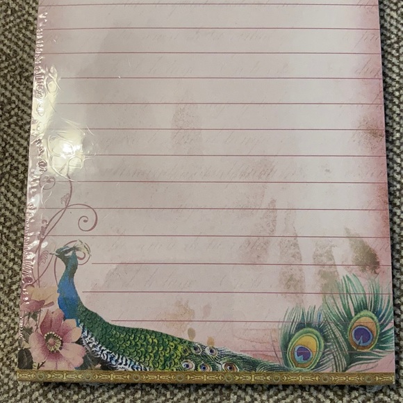 Pooch & Sweetheart Peacock Pad - Picture 4 of 4